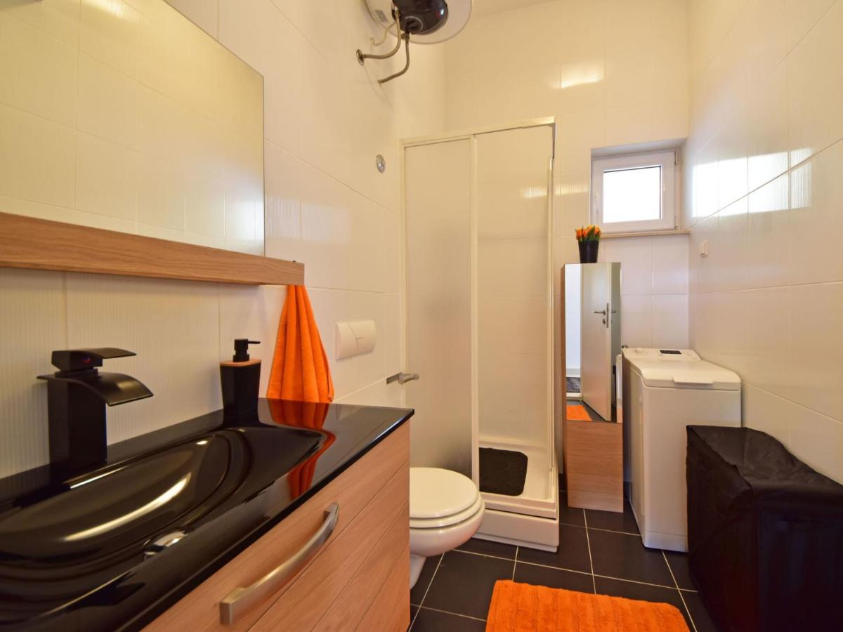 Apartment Cvit 2 By Interhome Klenovica Exterior foto